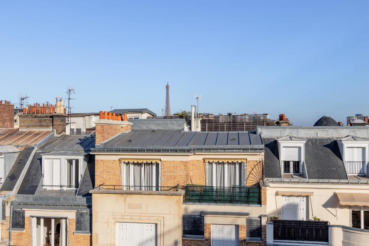 Guestready - Appartement Terrasse Vue Tour Eiffel Париж Екстер'єр фото
